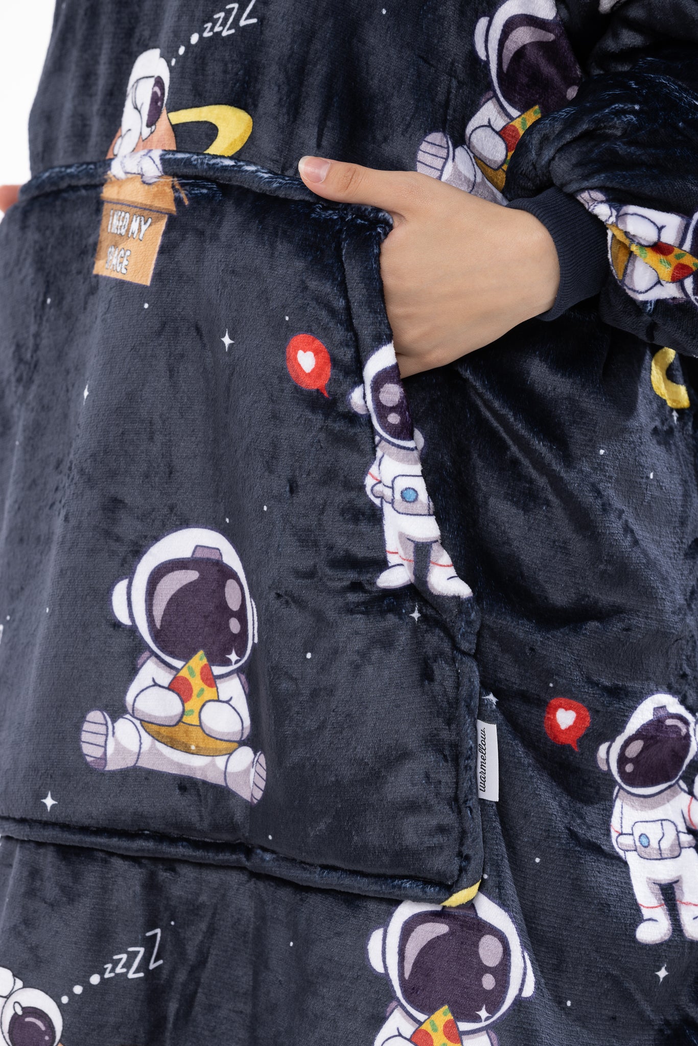 Astronaut Warmellow